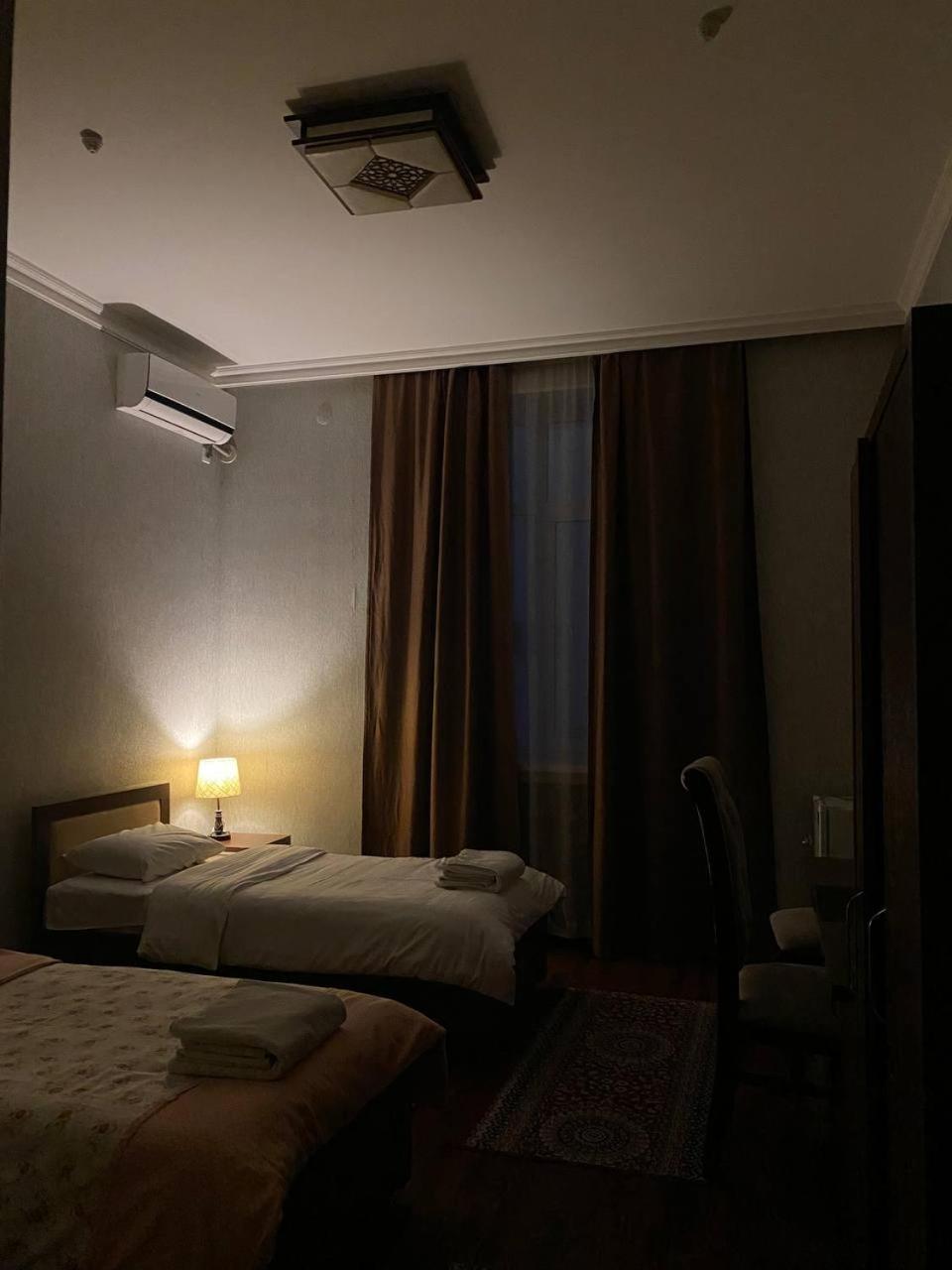 Hotel Vardonze بخارى المظهر الخارجي الصورة