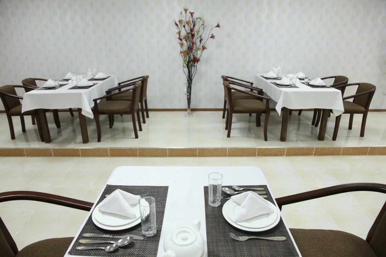 Hotel Vardonze بخارى المظهر الخارجي الصورة